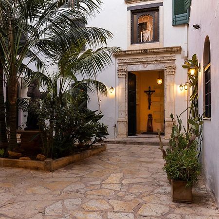 Sundial Lodge La Canea Exterior foto